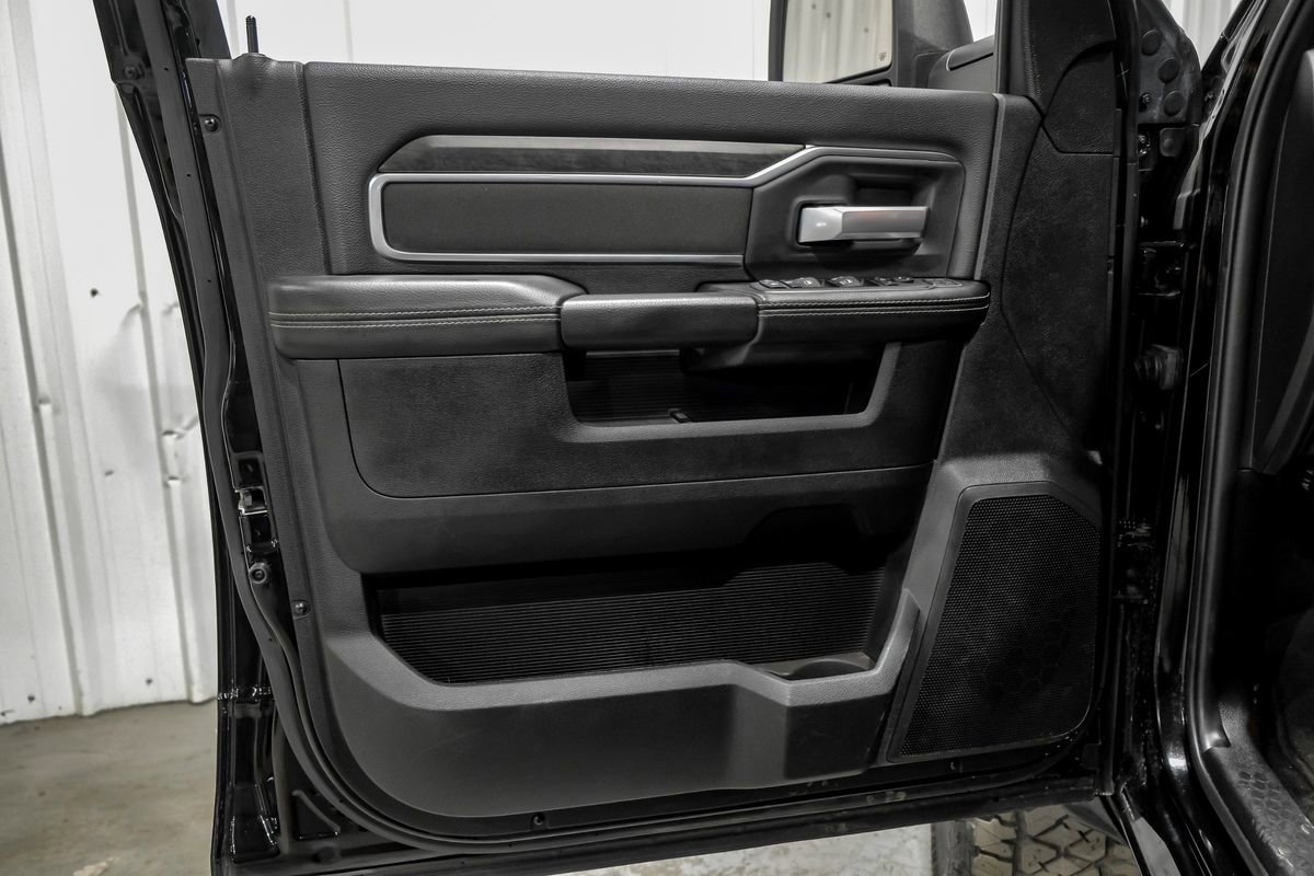 Used 2024 RAM 2500 Big Horn w/ Safety Group image 42