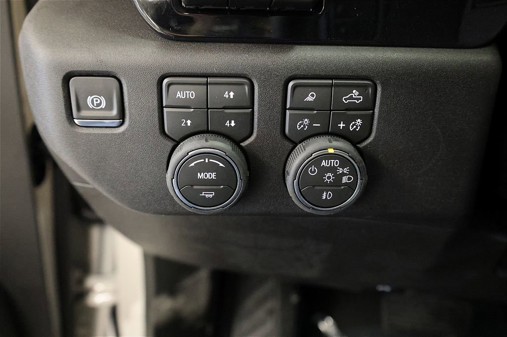 New 2026 Chevrolet Silverado 2500 ZR2 w/ Snow Plow Prep/Camper Package image 19