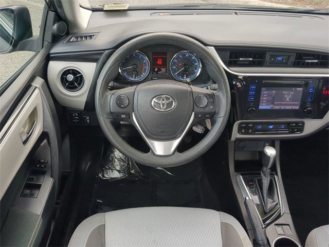 Used 2018 Toyota Corolla LE image 15