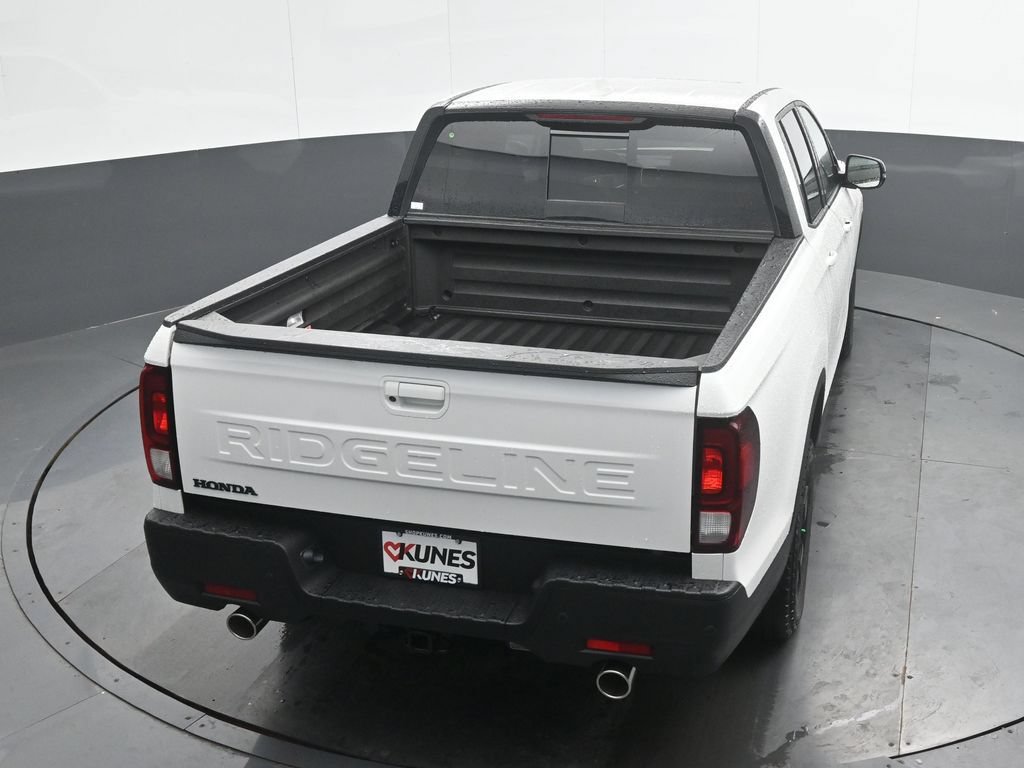 New 2026 Honda Ridgeline Black Edition image 23