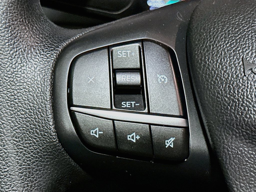 Certified 2020 Ford Escape SE AWD/4WD image 34