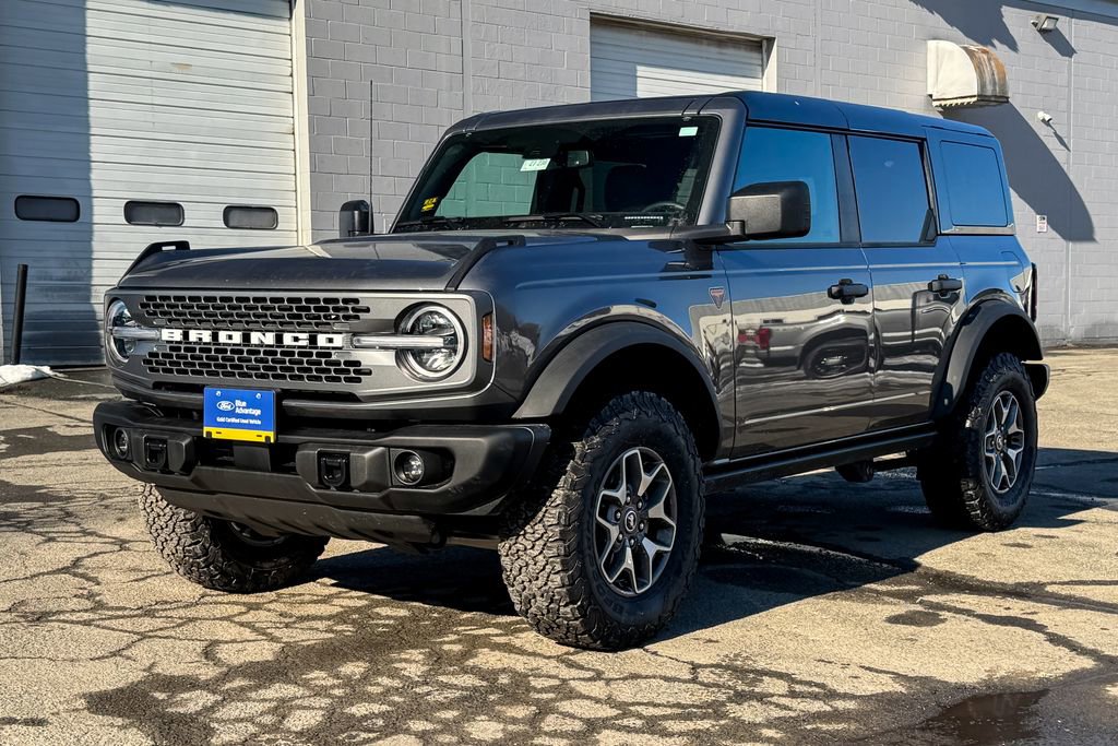 Certified 2025 Ford Bronco Badlands image 7