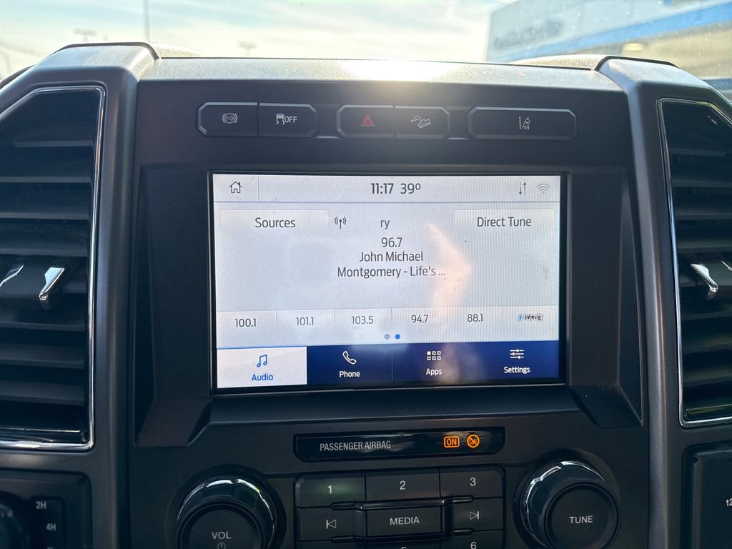 Used 2020 Ford F250 XLT w/ FX4 Off-Road Package image 22