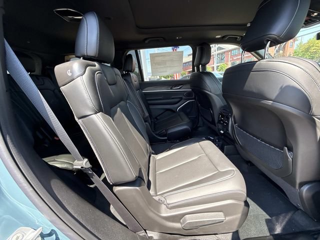 New 2026 Jeep Grand Cherokee L Limited AWD/4WD image 38