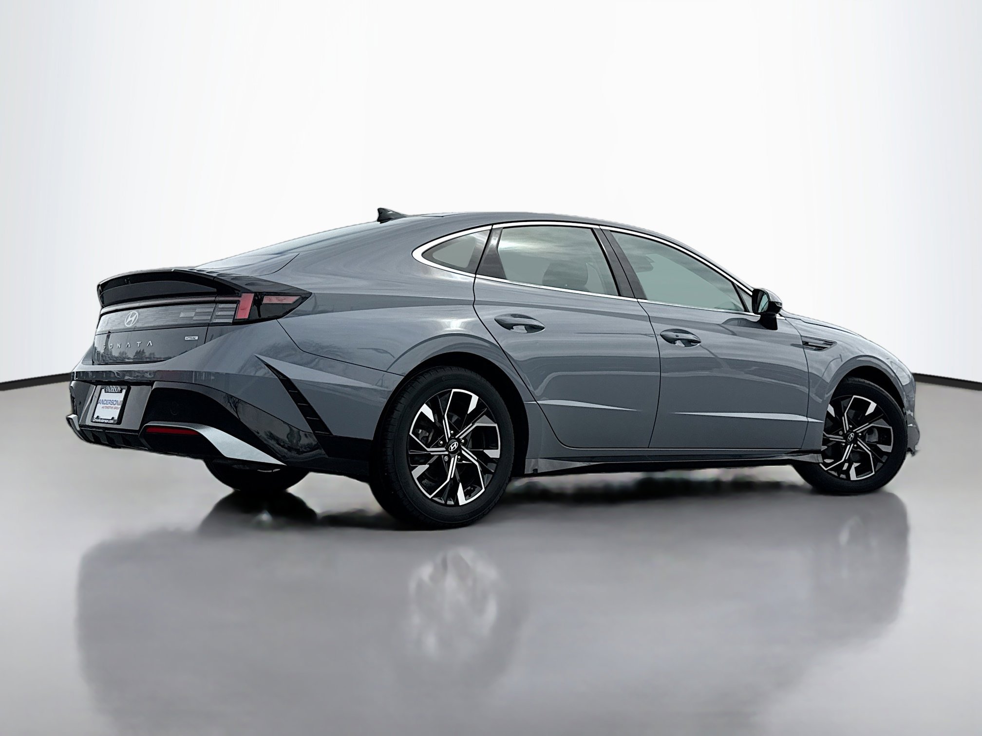 Used 2024 Hyundai Sonata SEL image 2