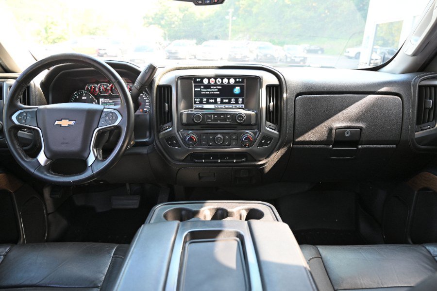 Used 2018 Chevrolet Silverado 1500 LTZ AWD/4WD image 6