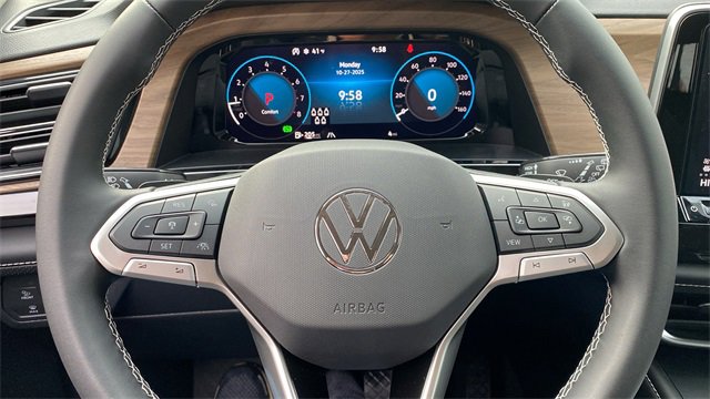 New 2026 Volkswagen Atlas SE image 14