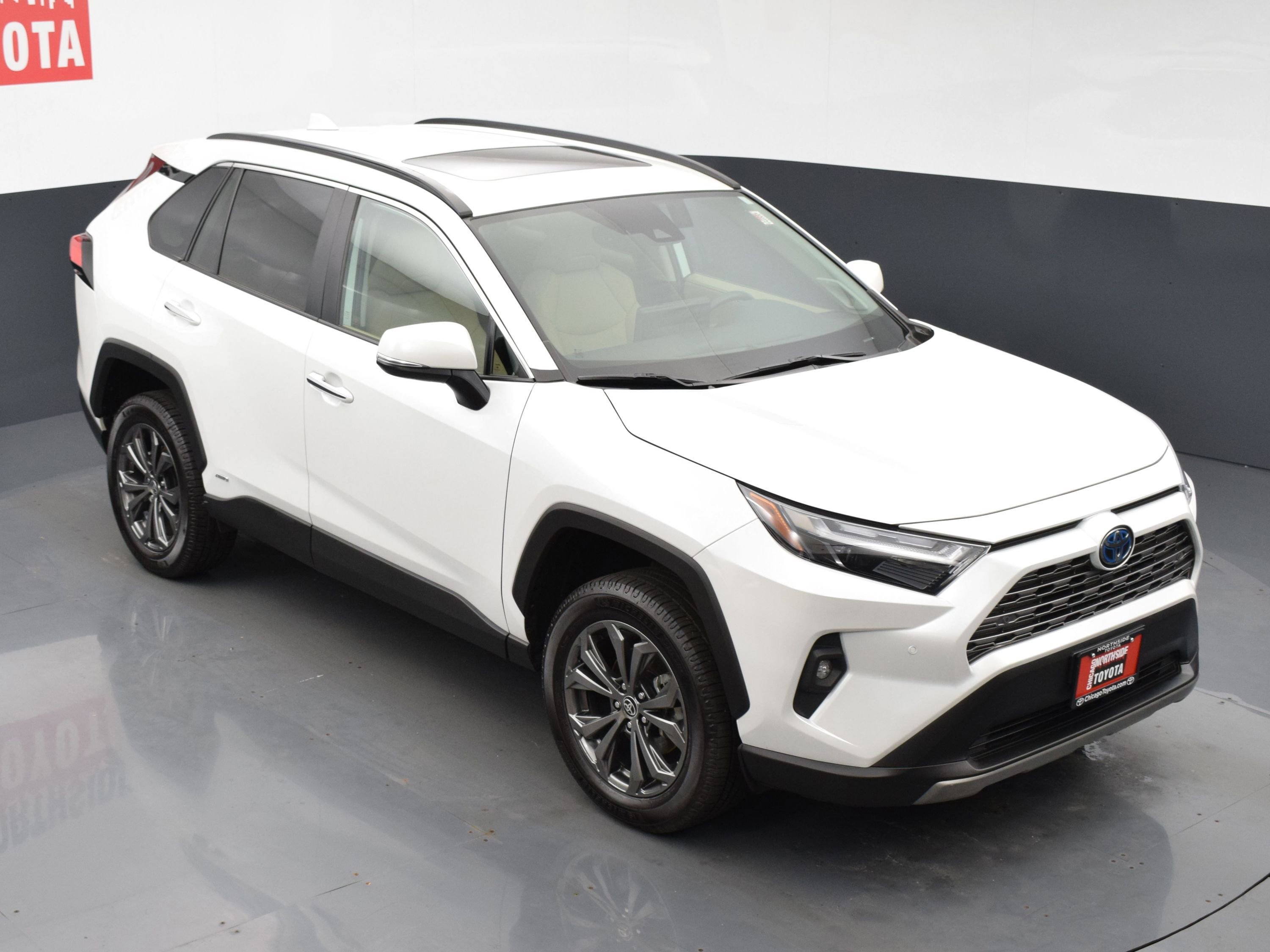 Used 2023 Toyota RAV4 Limited w/ Limited Grade Weather Package AWD/4WD image 28