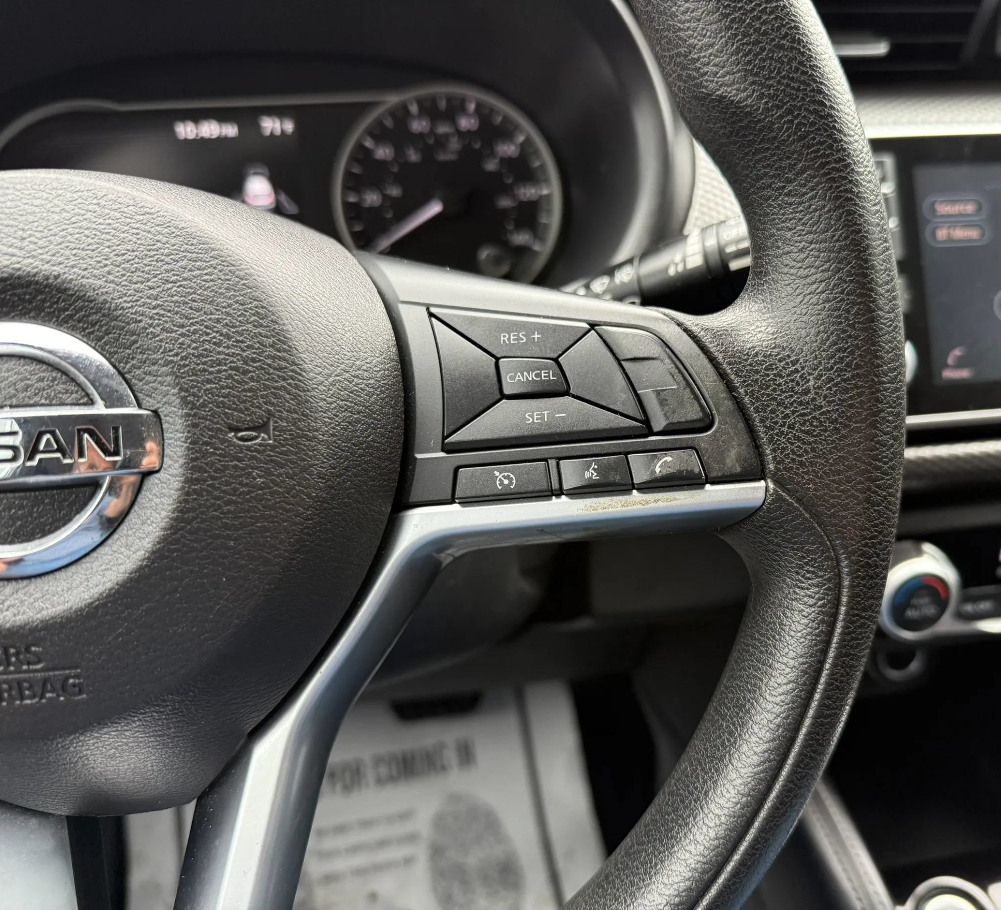 Used 2020 Nissan Kicks SV FWD image 14