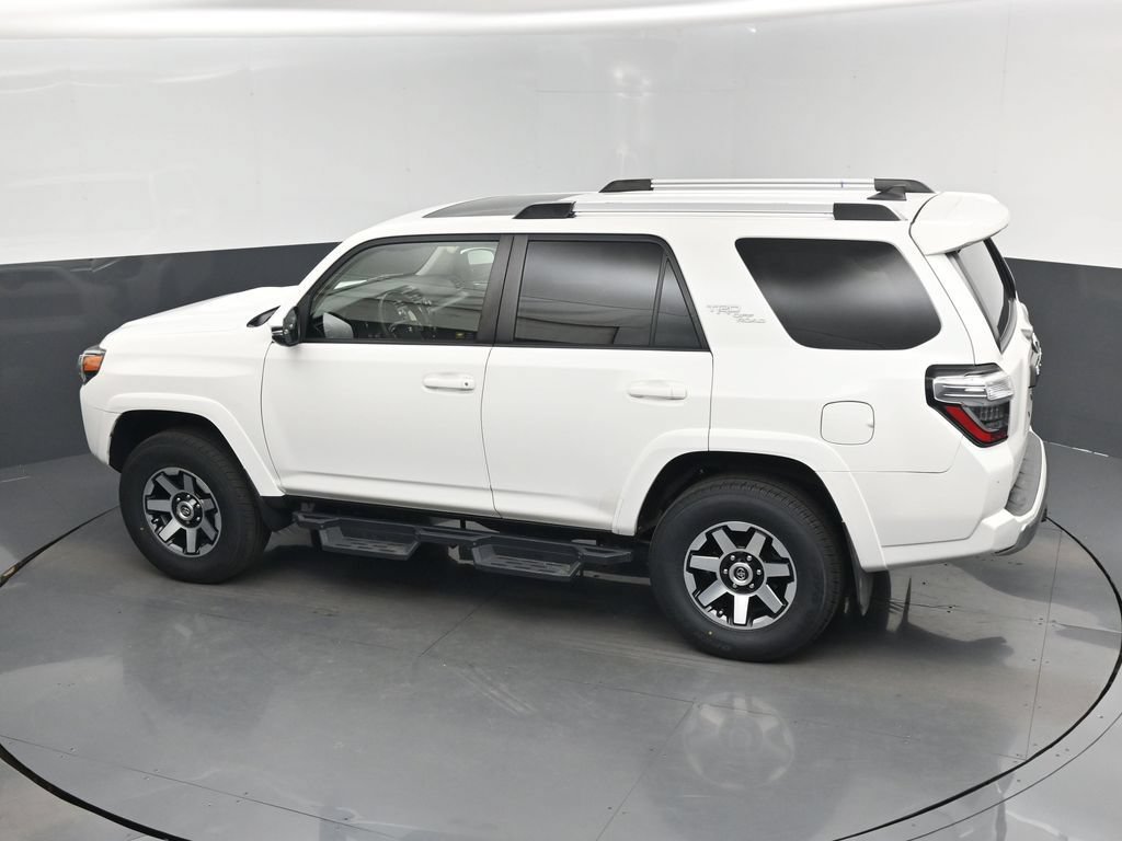 Used 2018 Toyota 4Runner TRD Off-Road Premium AWD/4WD image 14