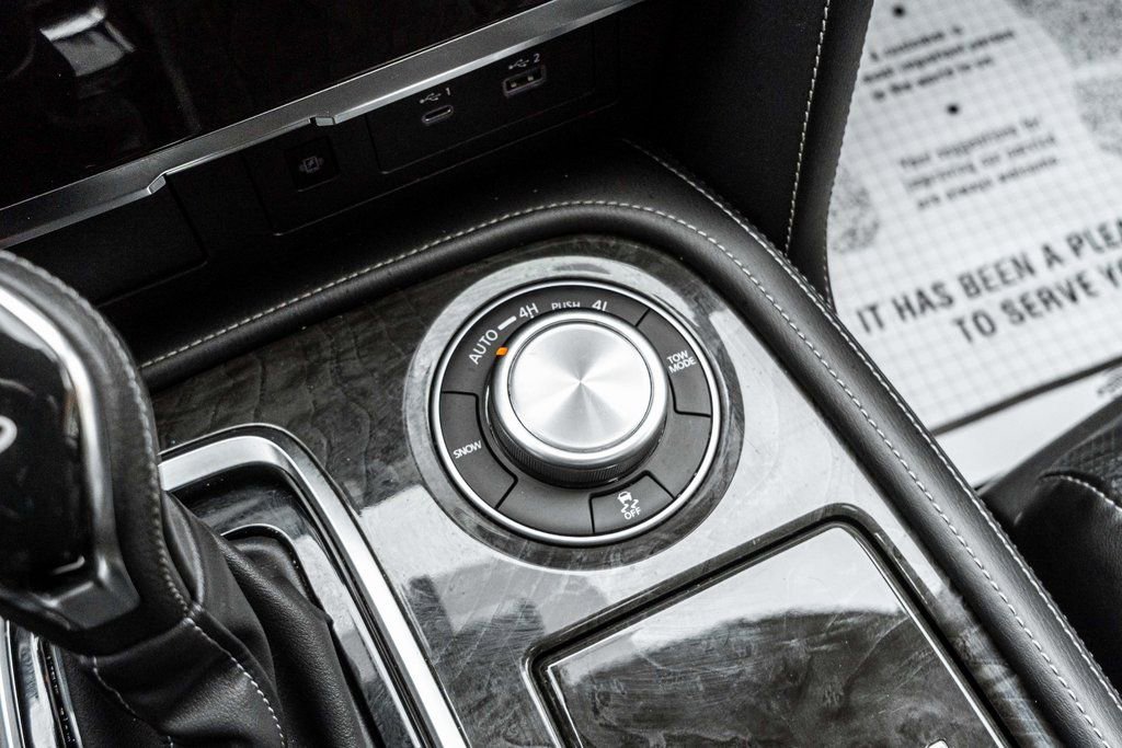 Used 2024 INFINITI QX80 Luxe image 23