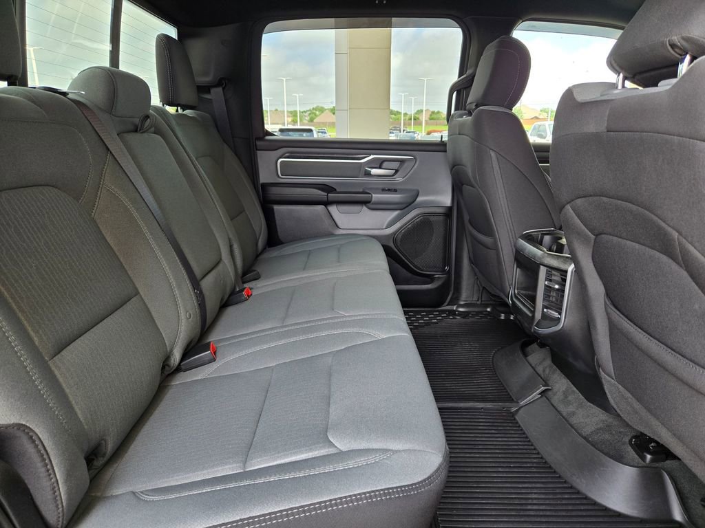 Used 2022 RAM 1500 Big Horn AWD/4WD image 25