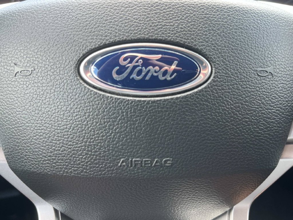 Used 2022 Ford Explorer XLT RWD image 40