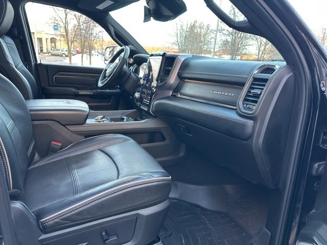 Used 2019 RAM 2500 Limited image 37
