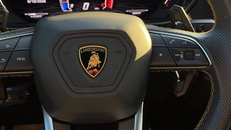 Used 2021 Lamborghini Urus AWD/4WD image 49