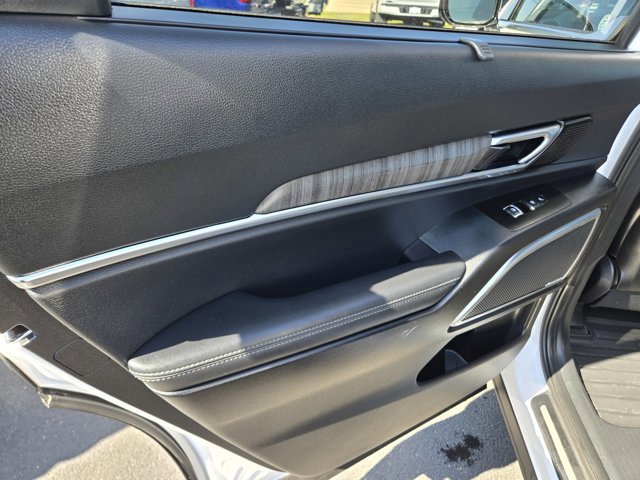 Used 2024 Kia Telluride SX Prestige w/ Towing Package image 40
