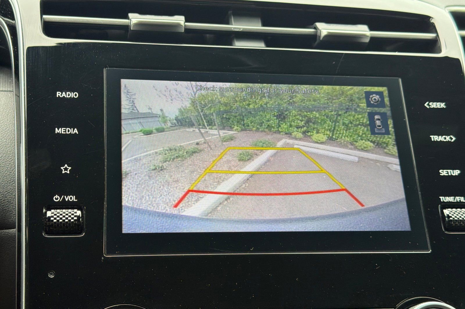 Used 2022 Hyundai Santa Cruz SEL image 18