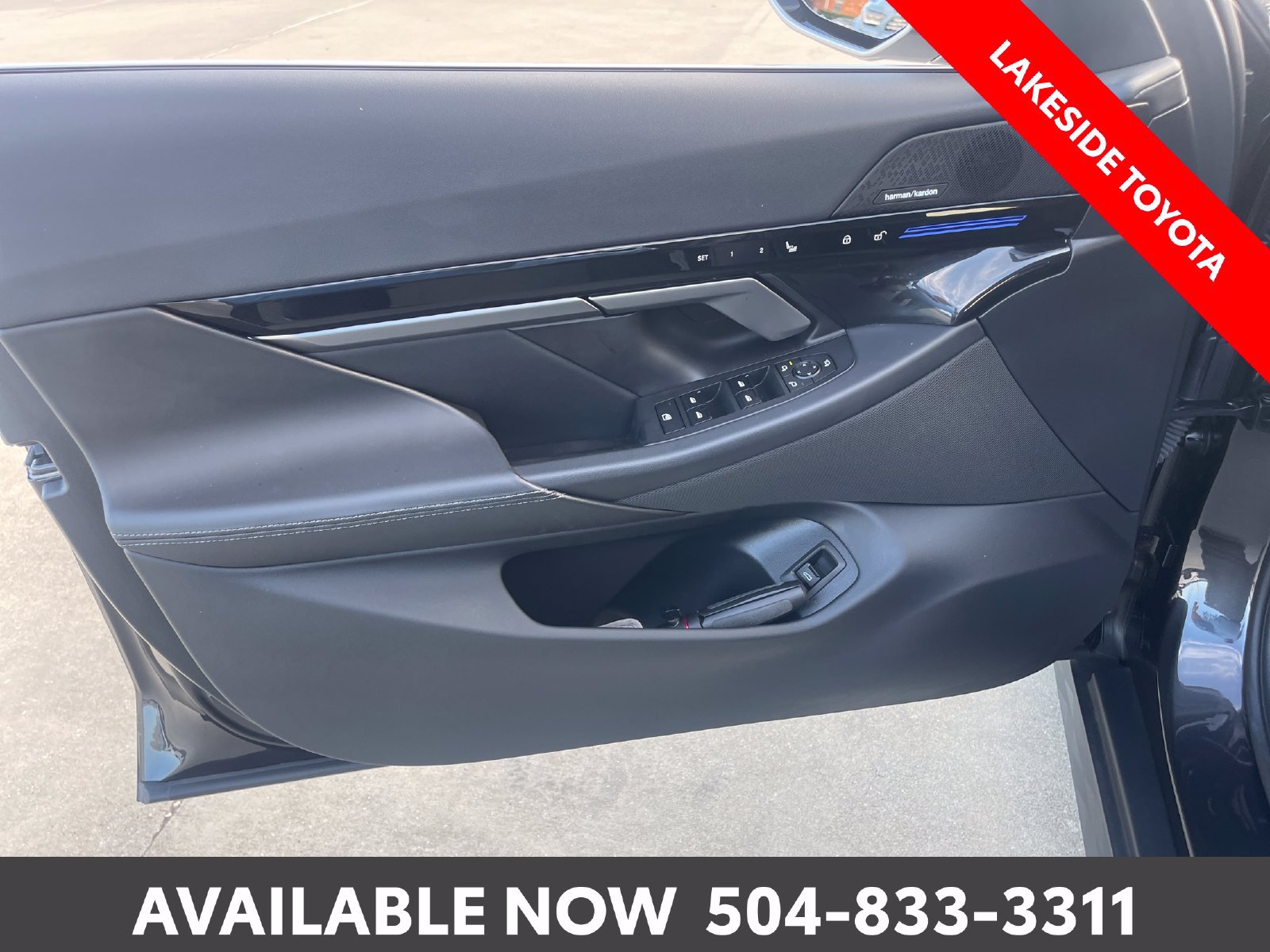 Used 2024 BMW 530i xDrive w/ Premium Package AWD/4WD image 24