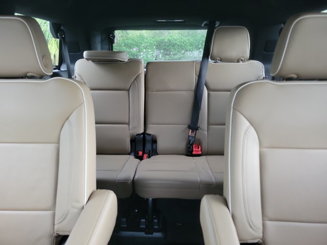Used 2021 Chevrolet Tahoe Premier RWD image 17