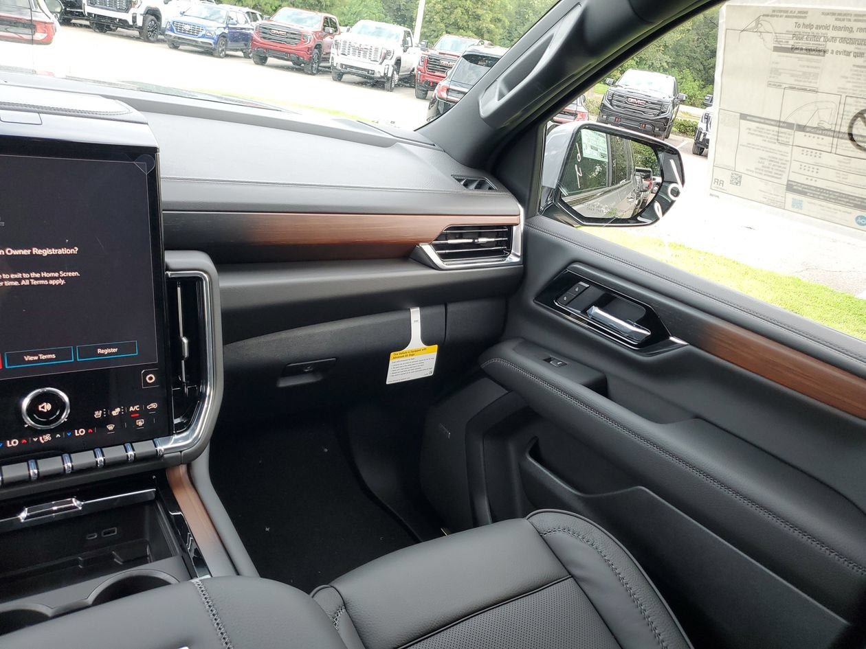 New 2026 GMC Yukon XL Denali RWD image 15