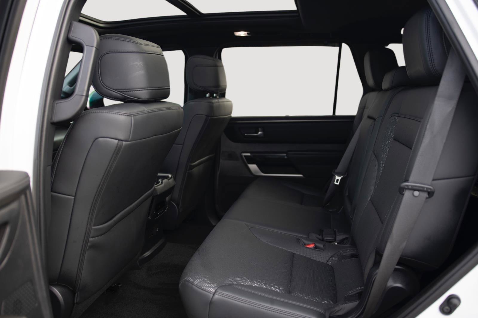 Used 2025 Toyota Sequoia Limited image 19