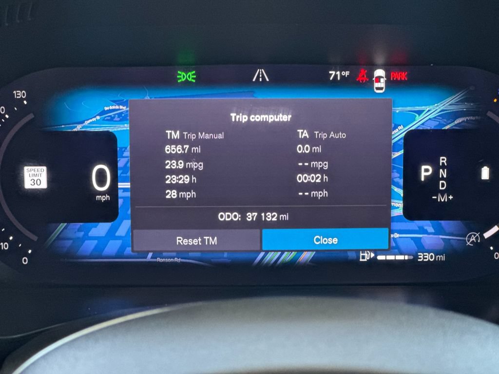Certified 2023 Volvo XC60 B5 Ultimate AWD/4WD image 27