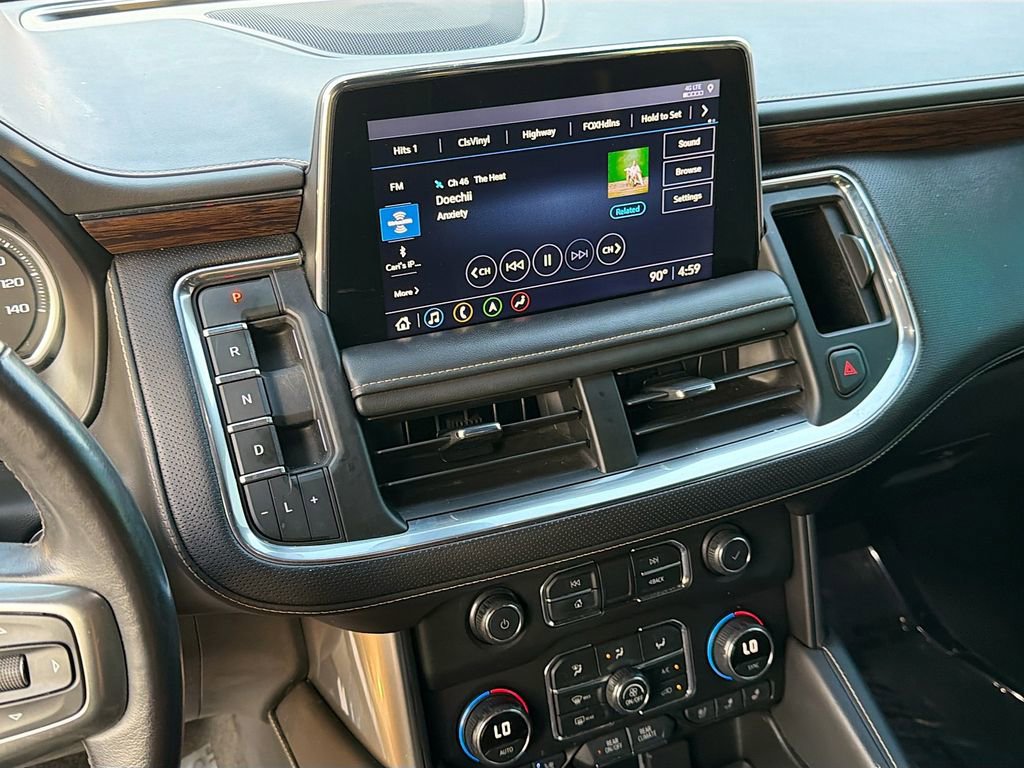 Used 2021 Chevrolet Tahoe Premier w/ Premium Package image 28