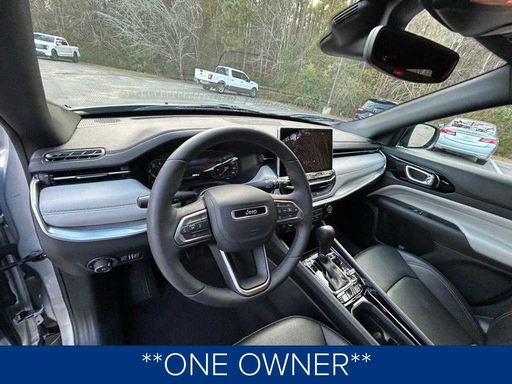 Used 2024 Jeep Compass Limited image 2