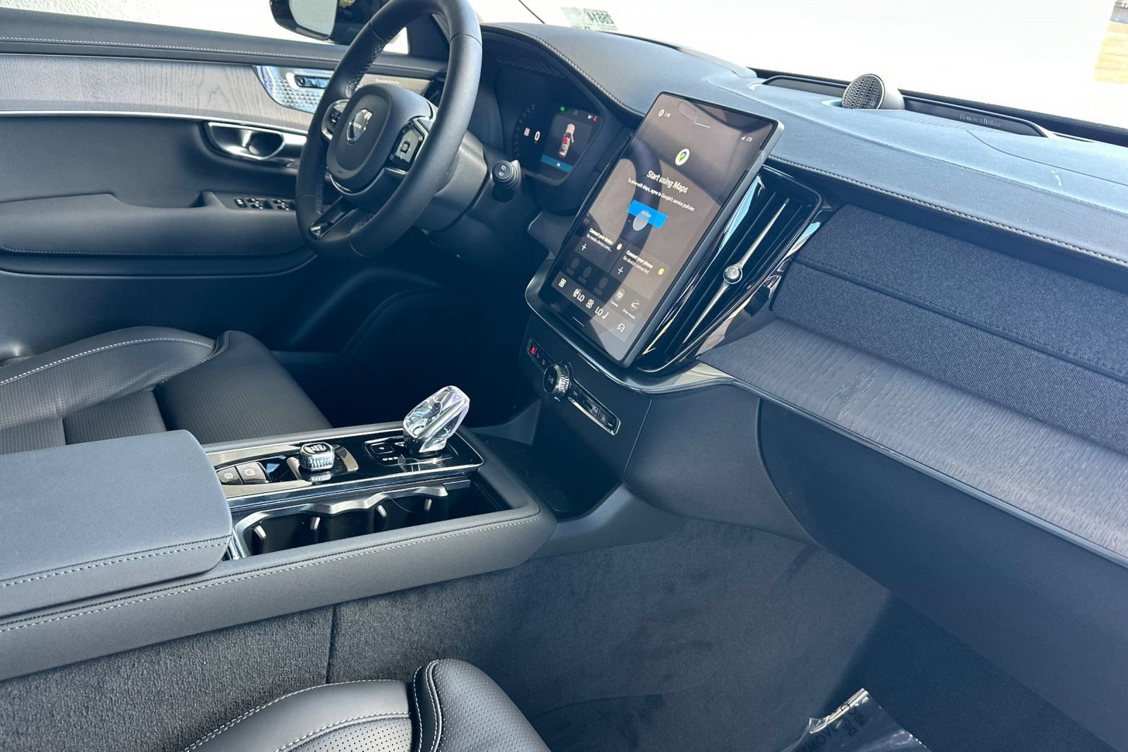 New 2026 Volvo XC90 T8 Ultra w/ Lounge Package AWD/4WD image 18