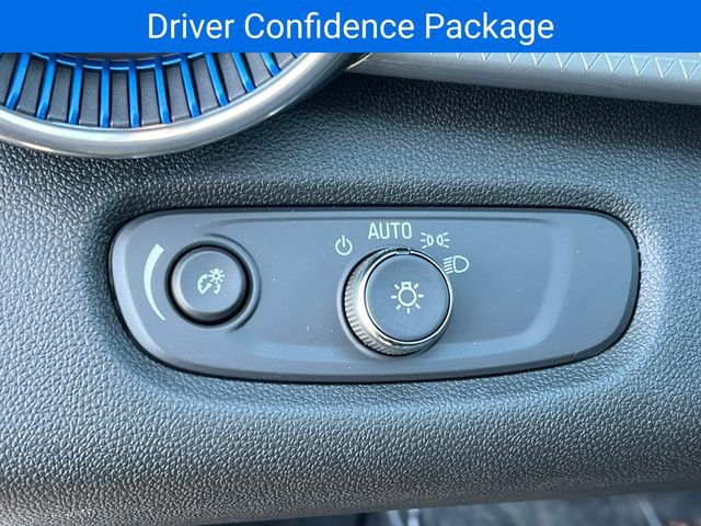New 2026 Chevrolet Trax LT w/ Driver Confidence Package image 17