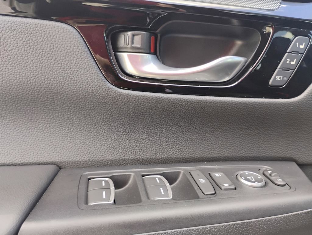 Used 2023 Honda CR-V EX-L image 20