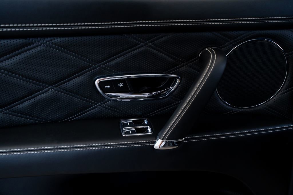 Used 2015 Bentley Flying Spur V8 AWD/4WD image 41