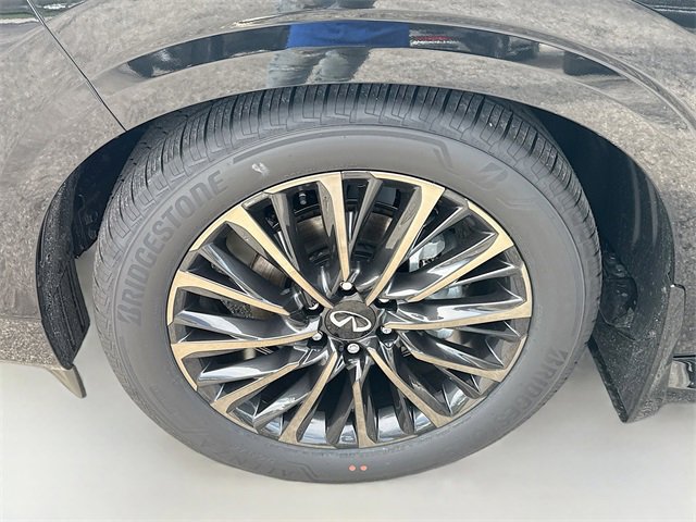 New 2026 INFINITI QX80 Autograph w/ Premium Cargo Package image 27