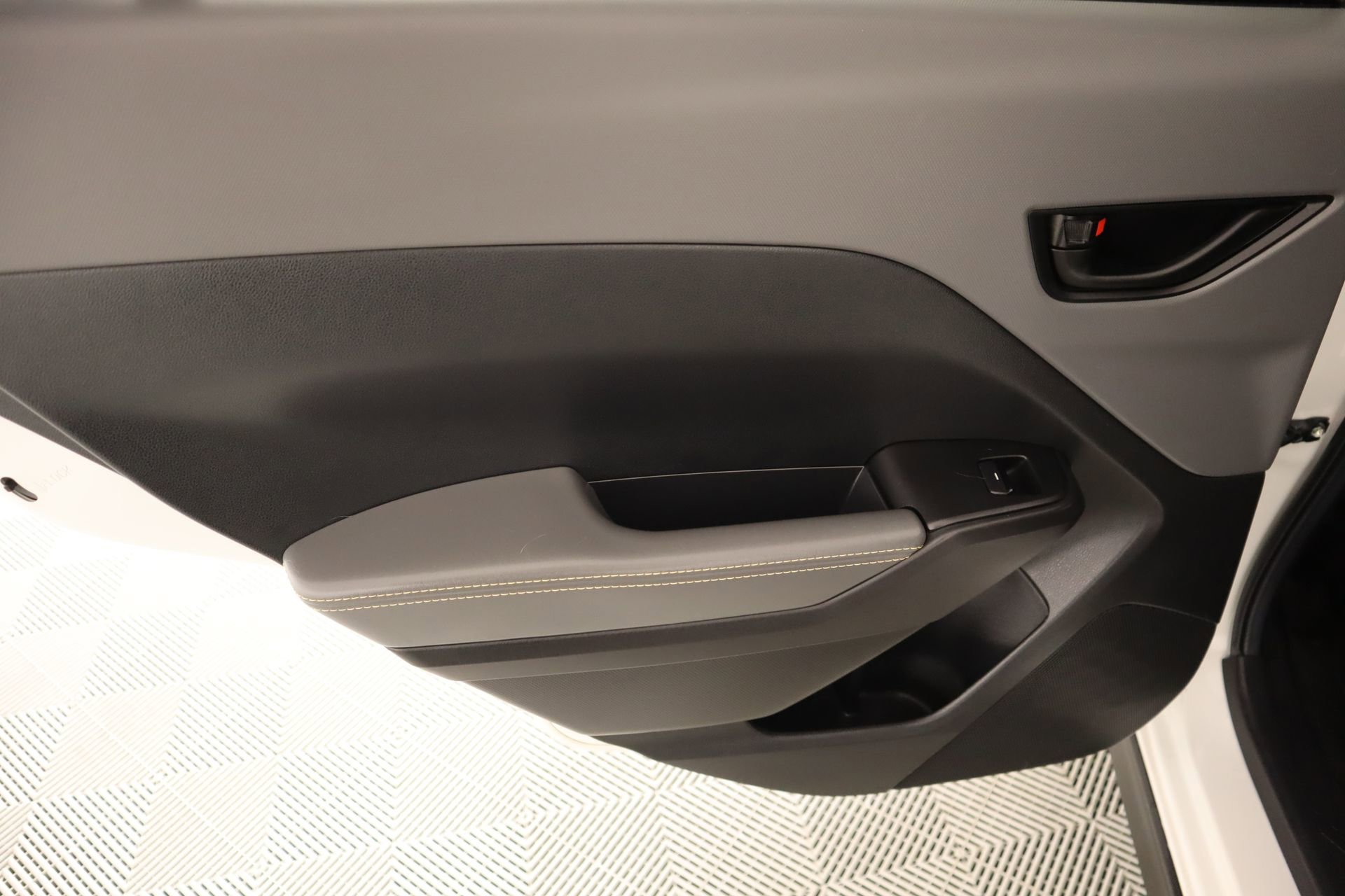 Used 2024 Subaru Crosstrek 2.5i Sport w/ Popular Package #4A image 17