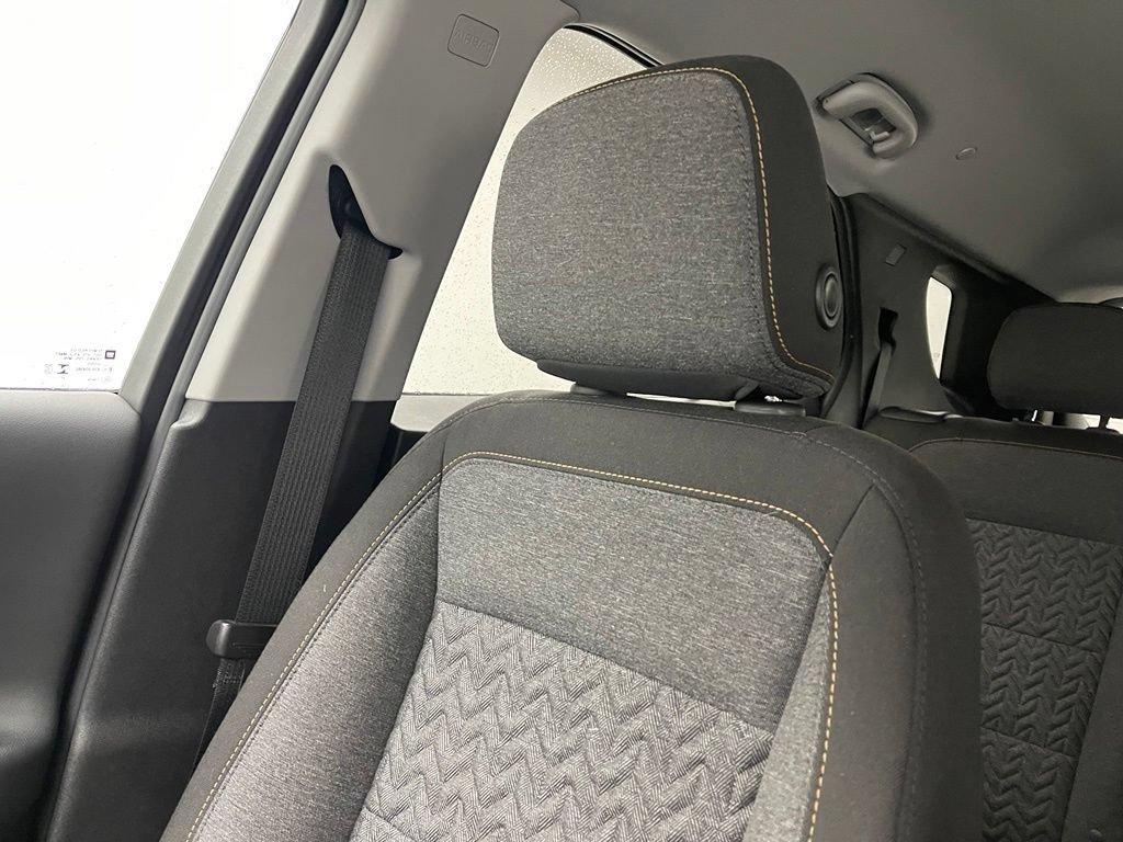 Used 2024 Chevrolet Equinox LT FWD image 39