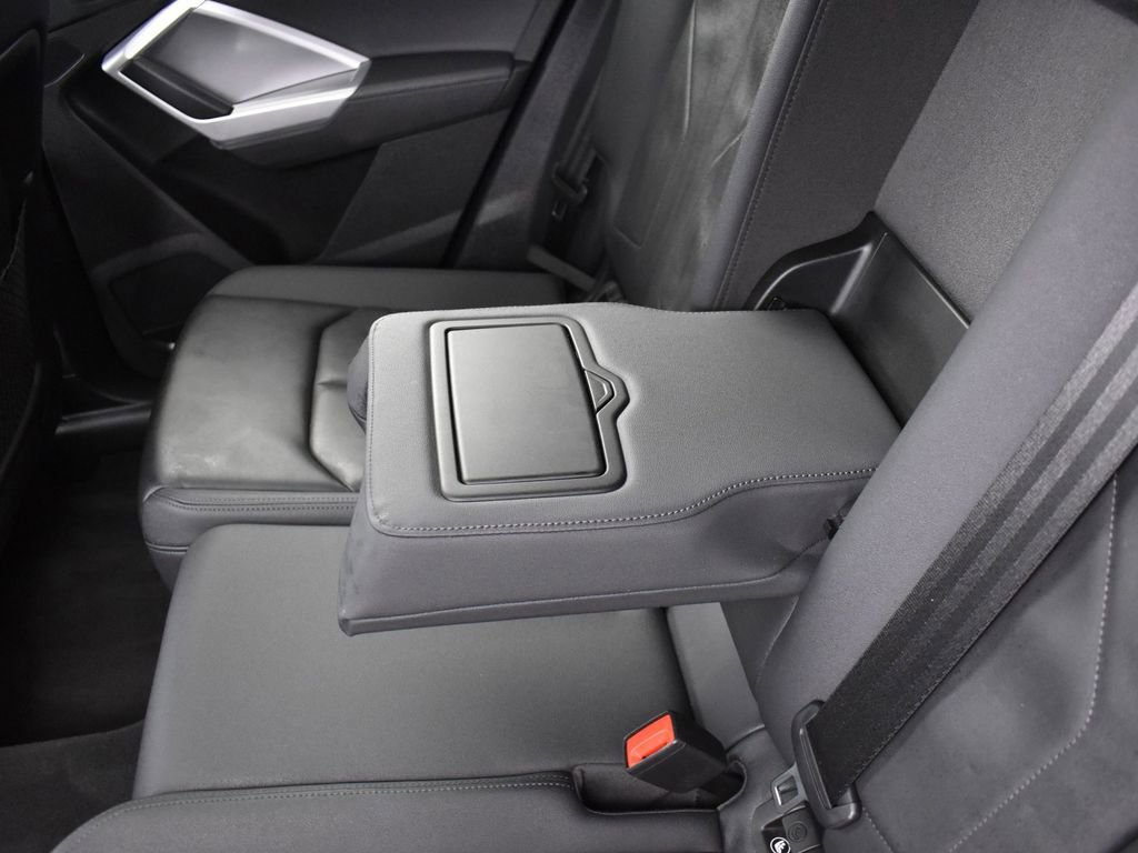 Used 2022 Audi Q3 2.0T Premium image 25