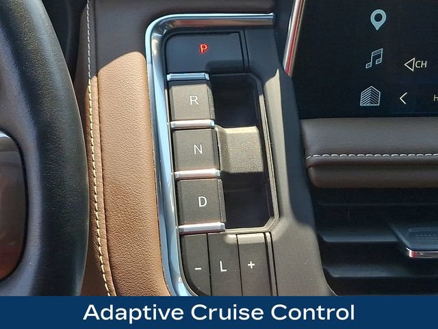 Used 2023 Chevrolet Tahoe High Country w/ Advanced Technology Package AWD/4WD image 11