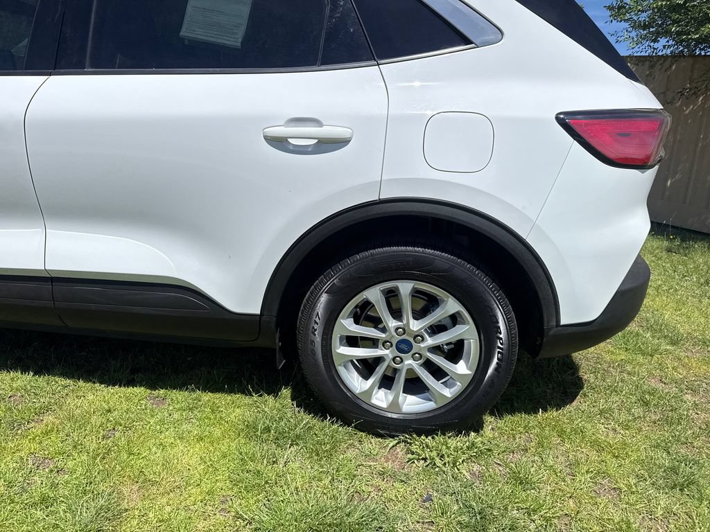 Certified 2022 Ford Escape SE w/ Convenience Package AWD/4WD image 35