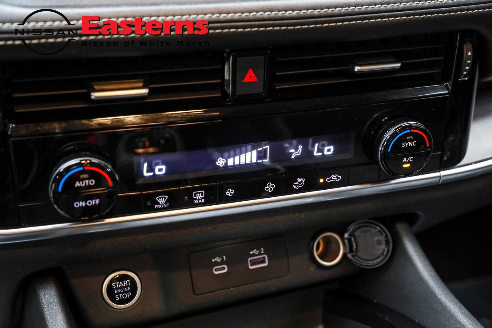 Used 2022 Nissan Rogue SV image 47