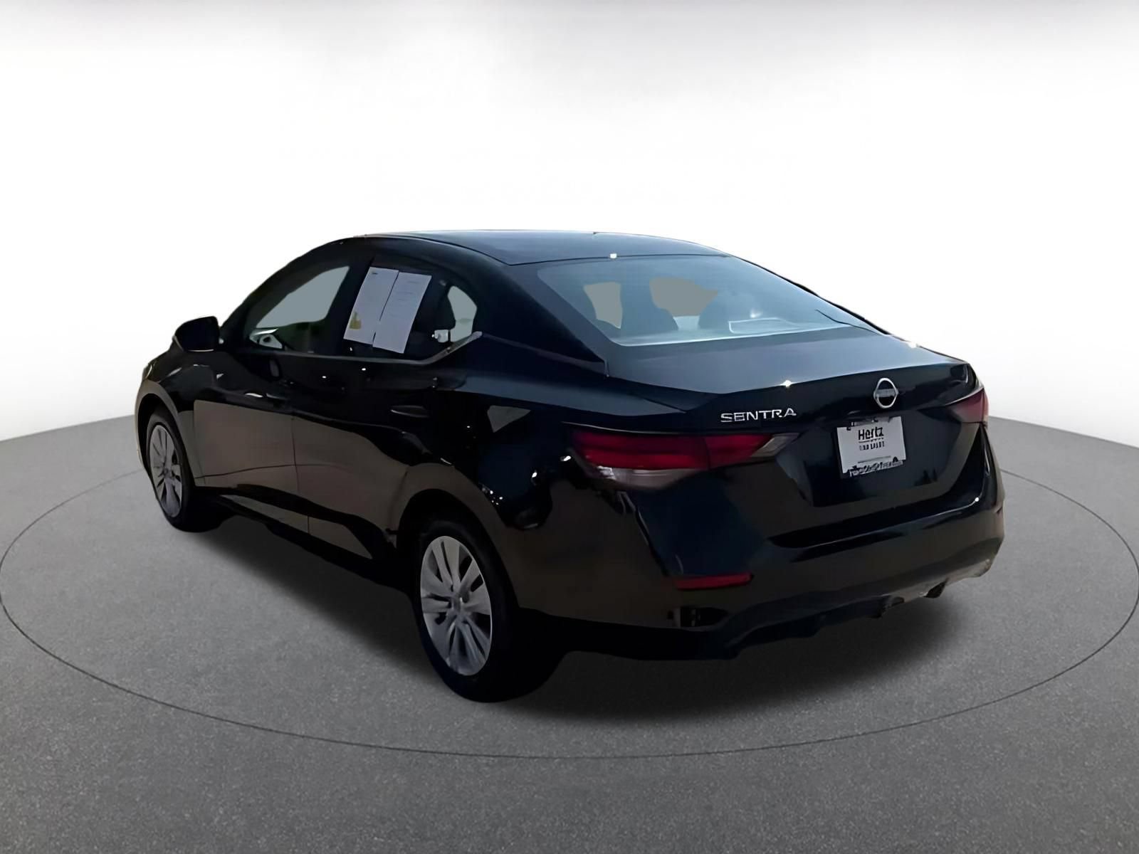 Used 2025 Nissan Sentra S FWD image 9