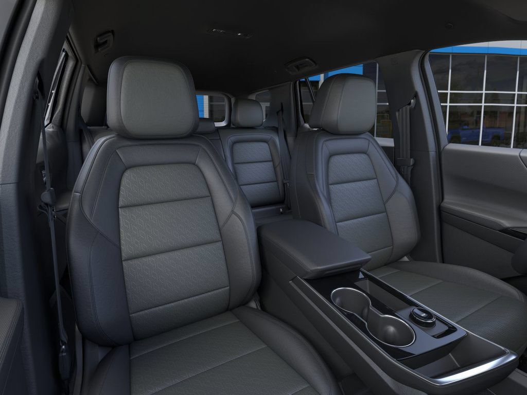 New 2026 Chevrolet Equinox LT w/ Convenience Package II AWD/4WD image 16