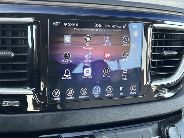 Used 2017 Chrysler Pacifica Touring-L FWD image 23