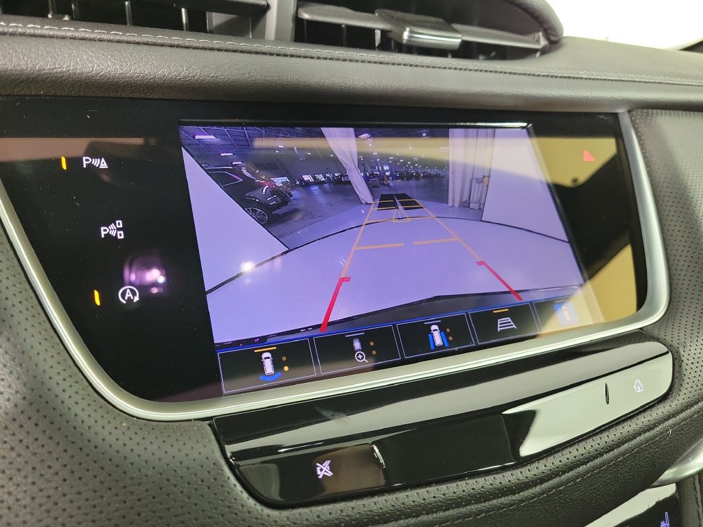 Used 2023 Cadillac XT5 Premium Luxury w/ Technology Package FWD image 28