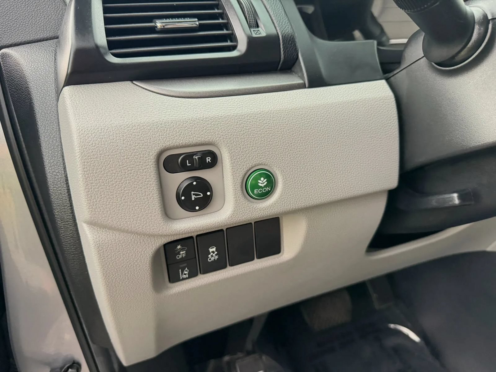 Used 2020 Honda Pilot EX image 64