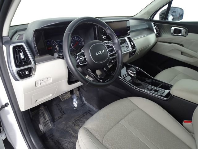 Used 2022 Kia Sorento SX image 19