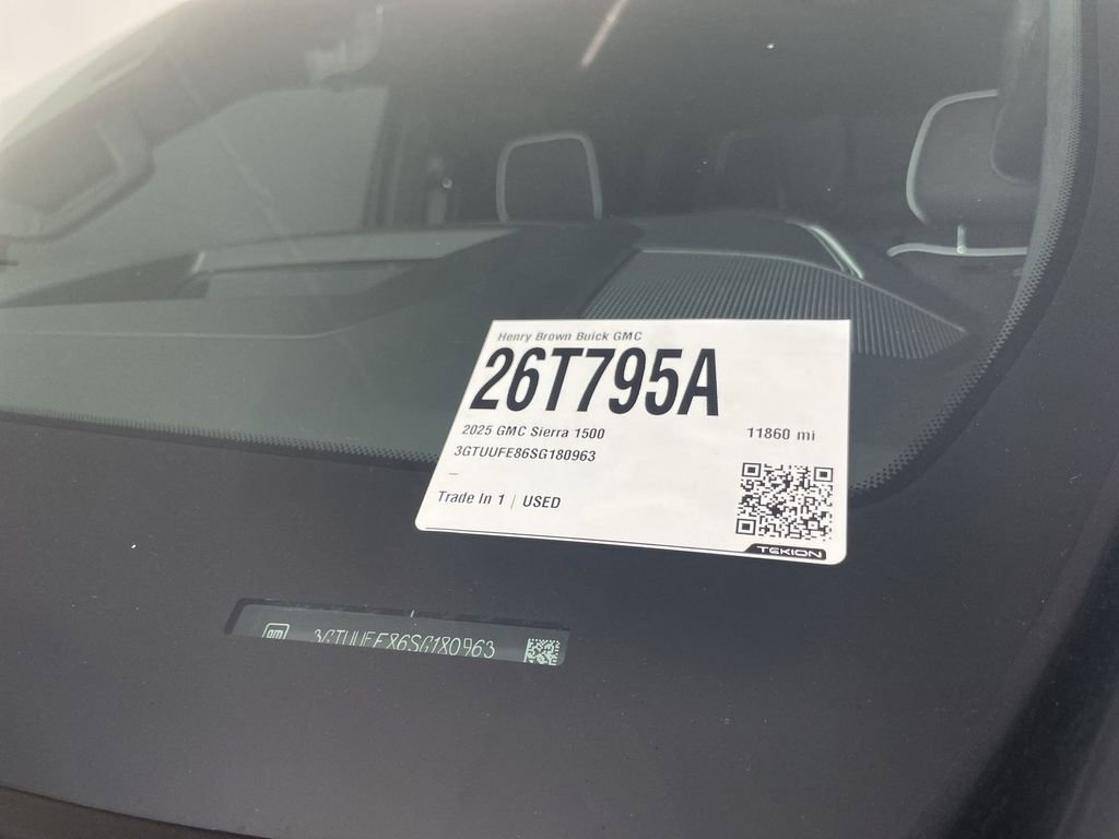 Used 2025 GMC Sierra 1500 AT4X image 34