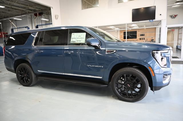 New 2026 GMC Yukon XL Elevation w/ Elevation Premium Package image 4