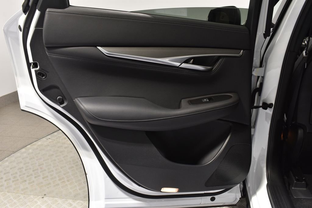 Certified 2025 INFINITI QX55 Luxe w/ Cargo Package image 27