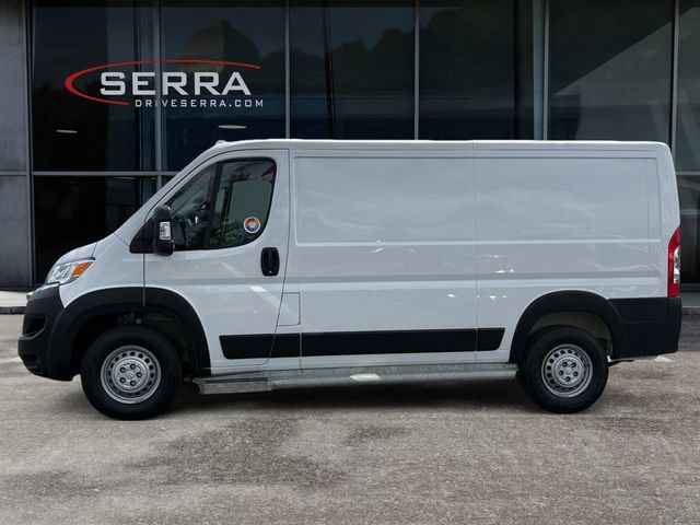 Used 2025 RAM ProMaster 2500 w/ U-Haul Equipment Group FWD image 2