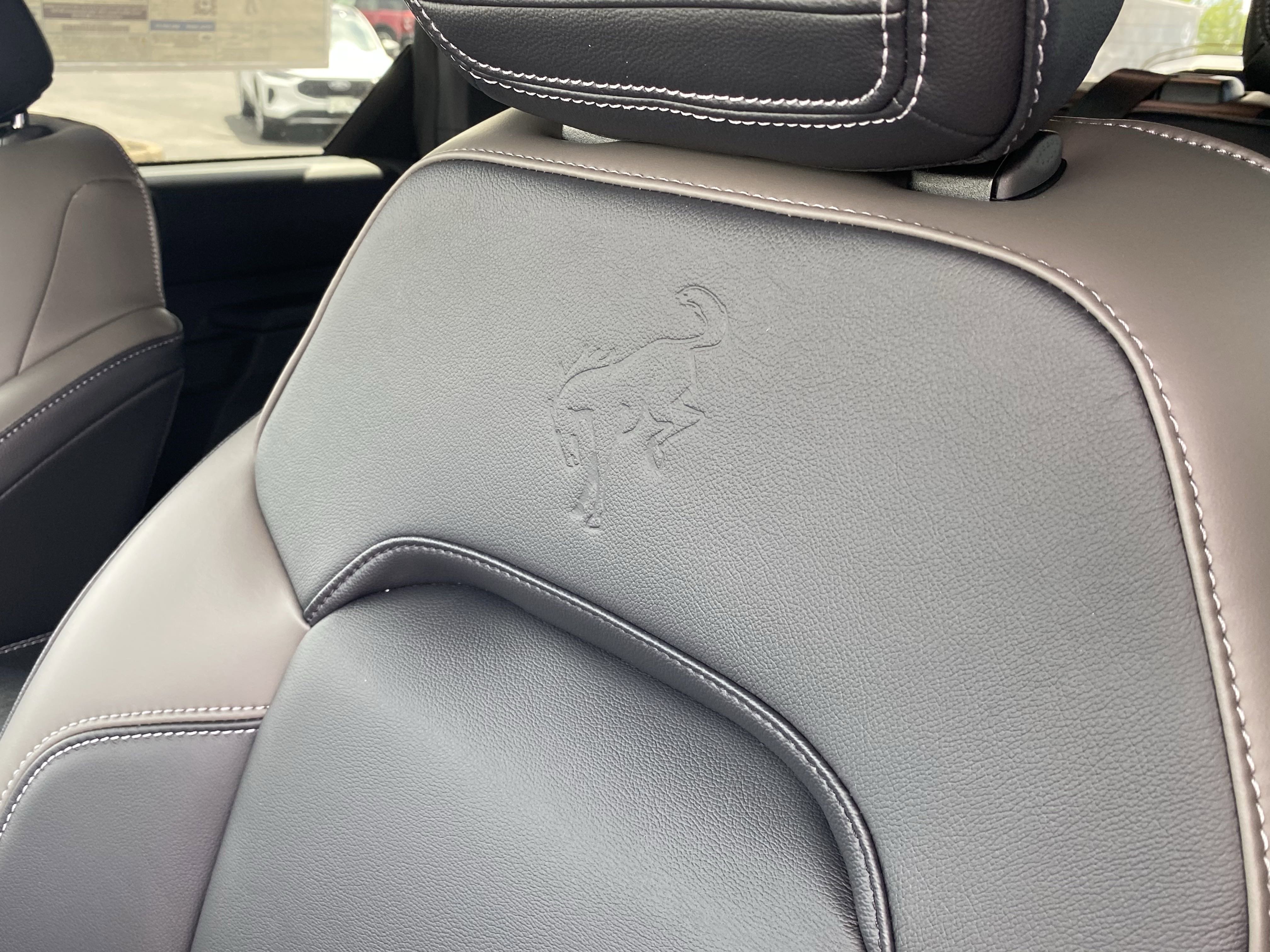 New 2025 Ford Bronco Outer Banks image 13